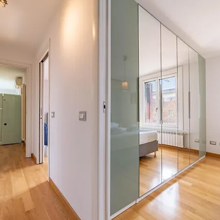 10' Navigli, Penthouse With Panoramic View Διαμέρισμα Μιλάνο