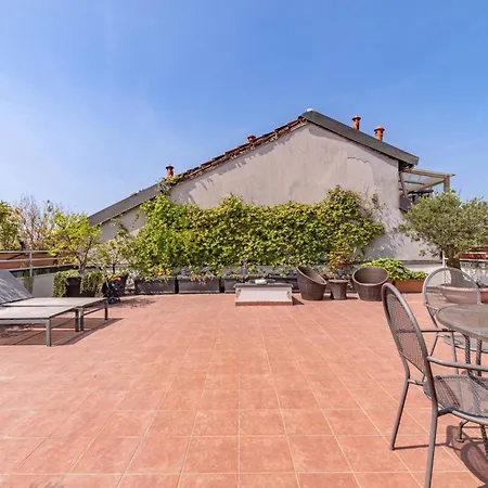 10' Navigli, Penthouse With Panoramic View * מילאנו